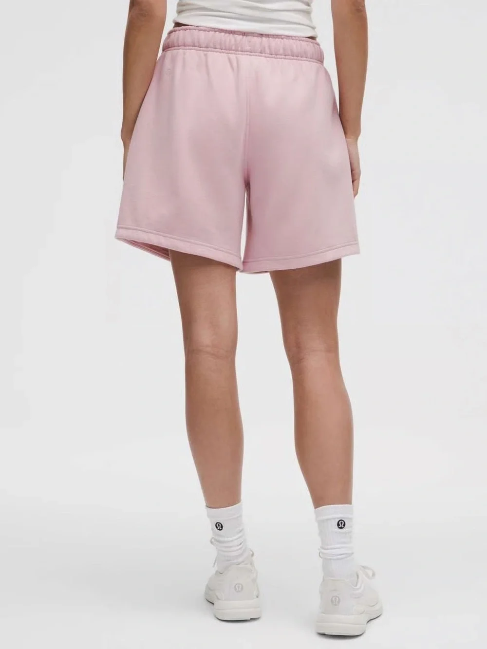 Lululemon Pink Oversized Scuba MR Shorts 7” Graphic Size Small